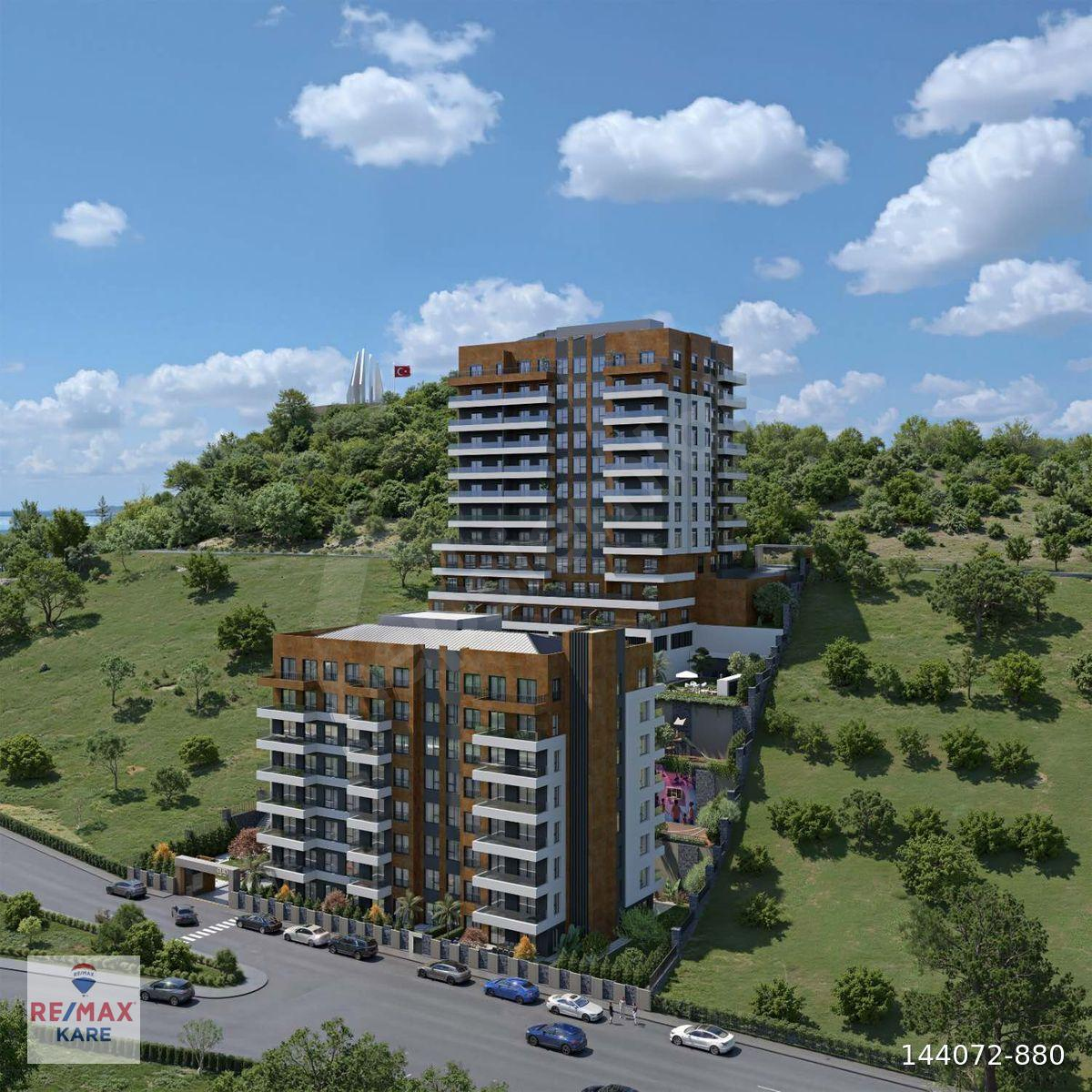 BALÇOVA AURA YAPI PROJESİNDE SİTE İÇERİSİNDE LÜKS SATILIK 3+1 DAİRE
