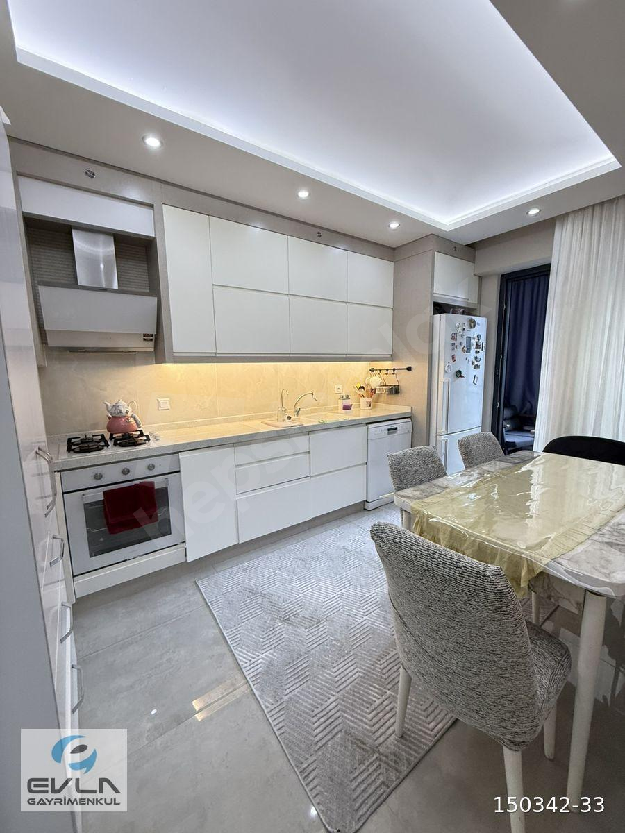 KERVANSARAY MAHALLESİ SATILIK 2+1 100m2 Daire
