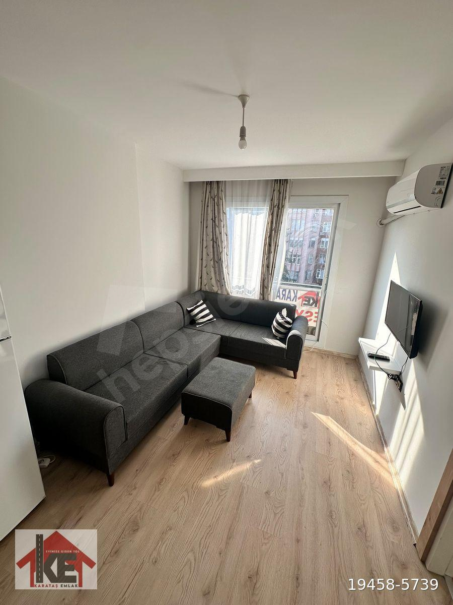 BEYAZEVLERDE 1+1 TEMİZ EŞYALI DAİRE