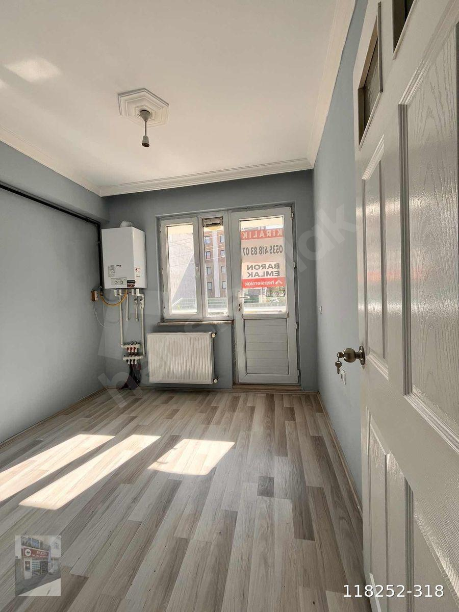 KİRALIK DAİRE ECZACILIK FAKÜLTESİ YAKINI BALKONLU