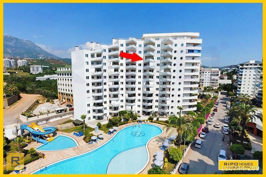 Denize ve tüm çevre olanaklarına yakın şık ve modern bir daire