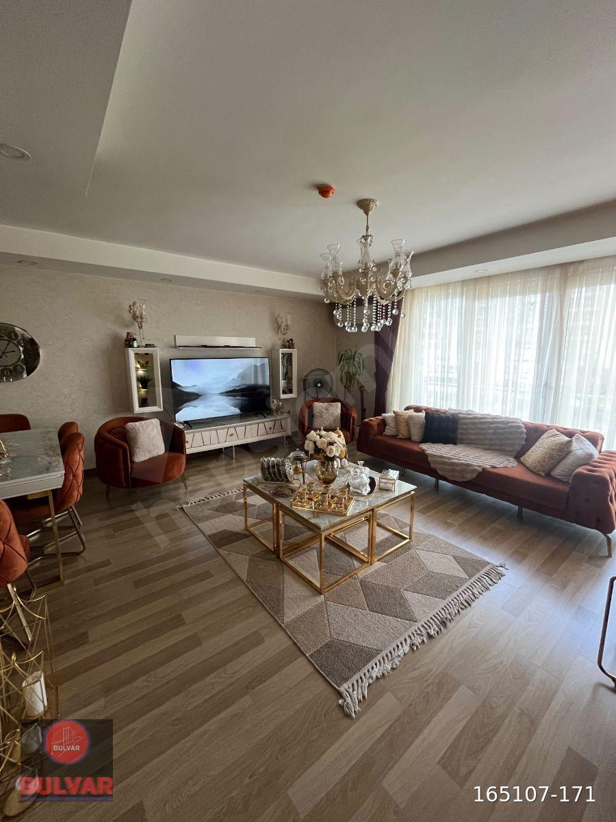 ISPARTAKULE ÜNİ KONUT 4+1 SATILIK DAİRE Mutfak genişletildi