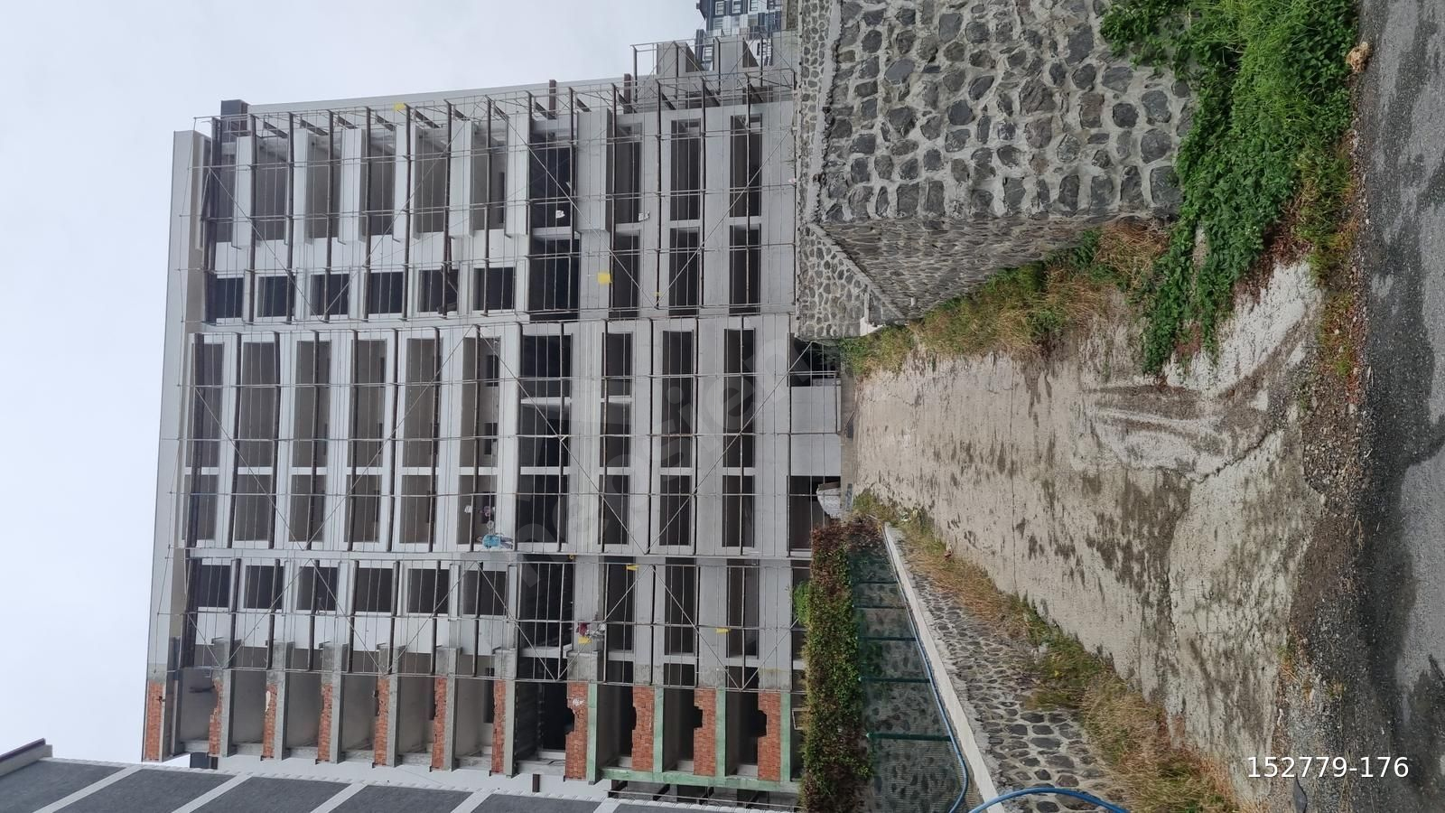 AYDINLIKEVLER KANUNİ BULVARINDA FULL DENİZ MANZARALI 3+1 SIFIR