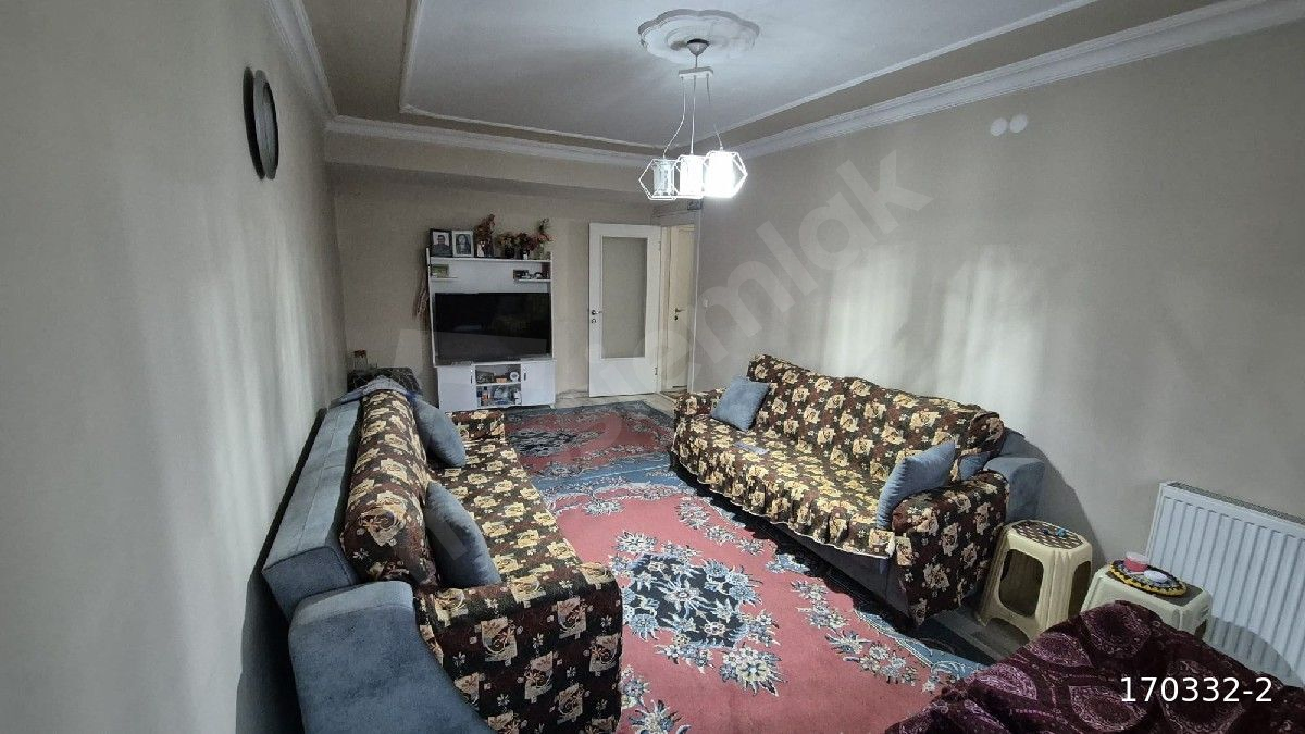 KİRALIK 2+1 FULL EŞYALI DAİRE | BALKONLU | YENİ VE BAKIMLI KUMLUBELDE