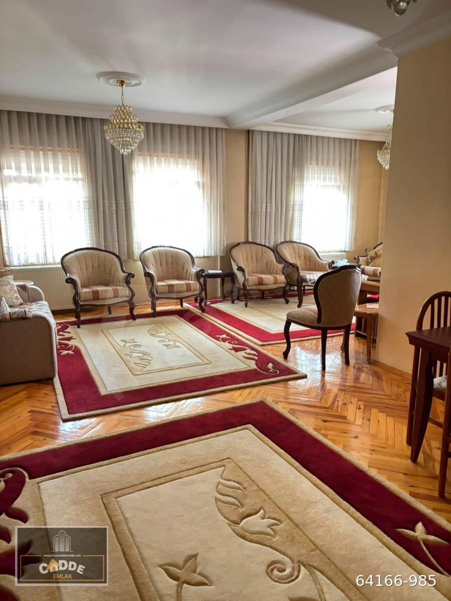 BEYŞEHİR CADDESİ ŞEKER FABRİKASI YAKINI BAKIMLI EŞYALI 3+1 KİRALIK DAİRE