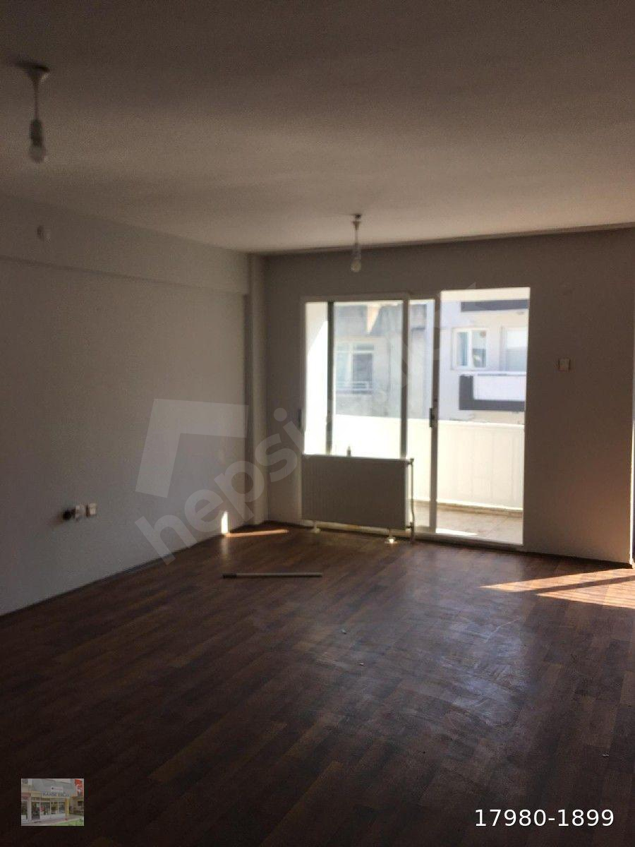 NERGİZ de.Bakımlı ,ASANSÖRSüZ, DOGALGAZ LI, son kat ,3+1,temiz,145 M2