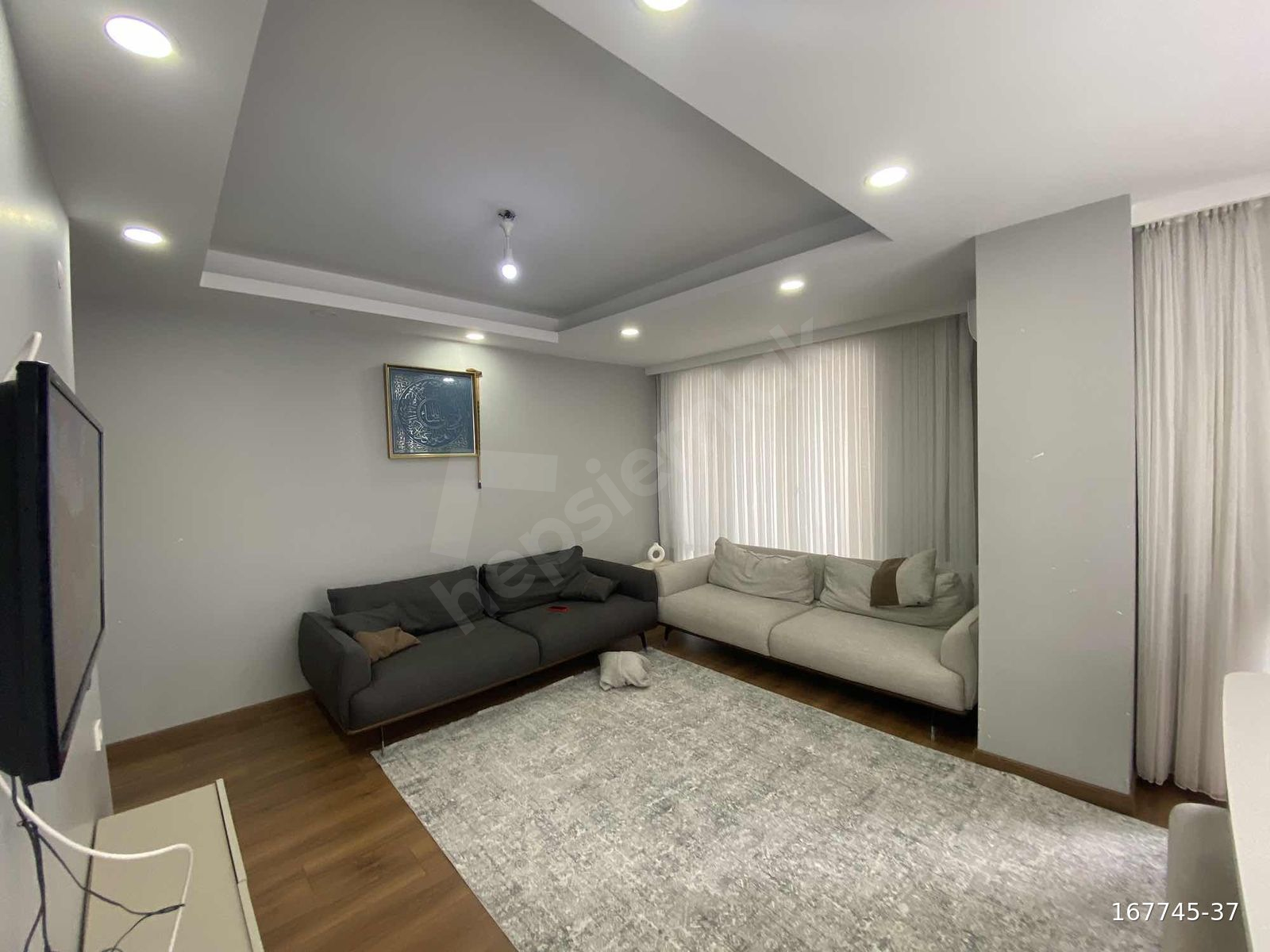 AVCILAR D.KÖŞKLER'DE YENİ BİNADA SATILIK DAİRE