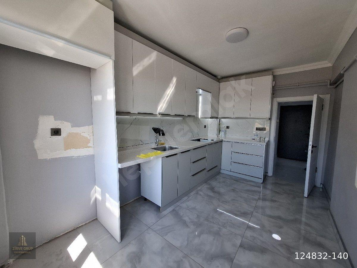 ZİRVE'DEN ETİLER MAHALLESİ KARACALI CADDESİ YAKINI 2 KAT 3+1 ESKİ PAZARTESİ PAZARI YANI