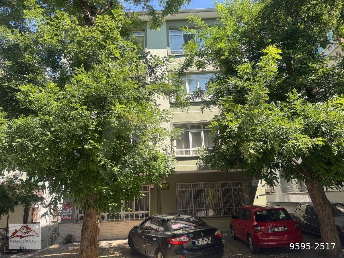 EMEKTE ANKARAYA YAKIN 2+1 3.KATTA KOMBİLİ OTOPARKLI KARAKUŞTAN