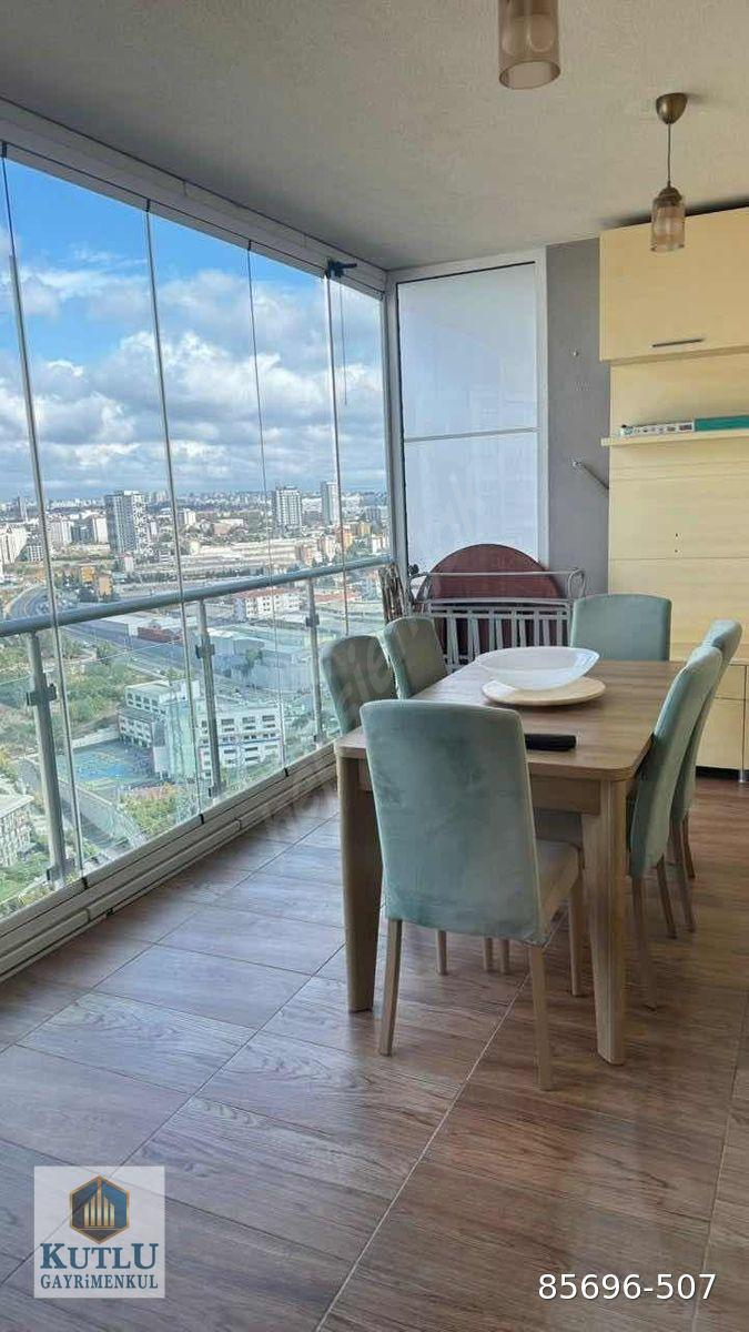 Ağaoğlu My World Europe'da Eşyalı Kiralık 2+1 137m2 Daire