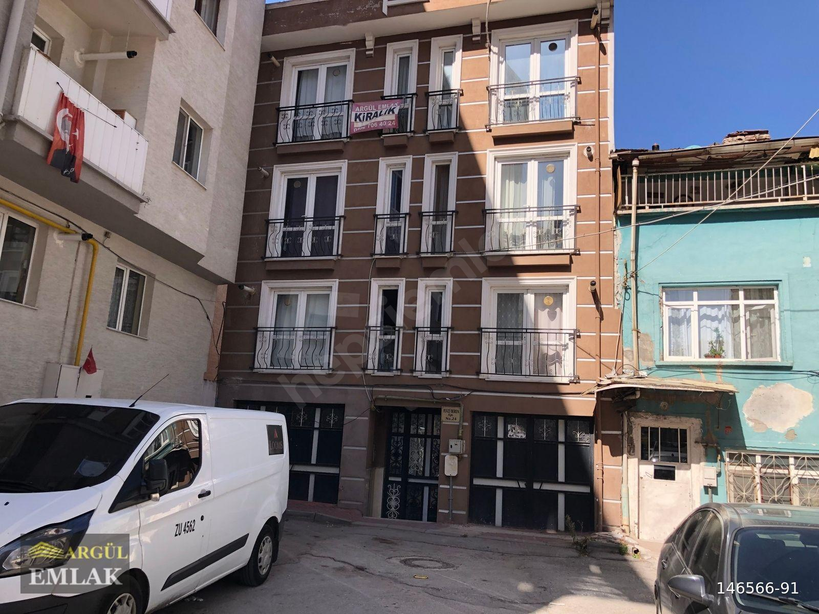 KÜTAHYA CD CEPHELİ, AYRI MUTFAKLI, 3/2 İNCİ KATI, EŞYALI