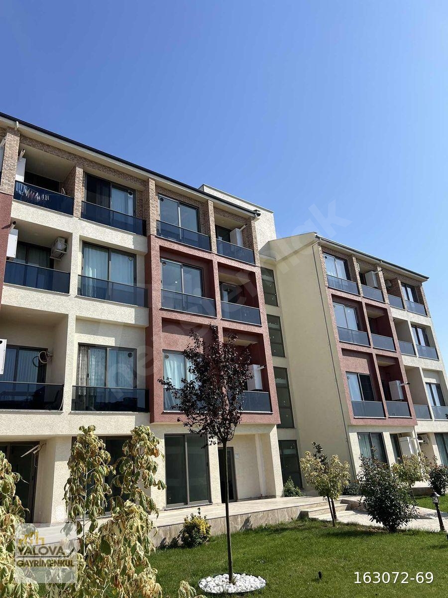 YALOVA GAYRİMENKUL'DEN EŞYALI SATILIK 1+1 DAİRE FIRSATI