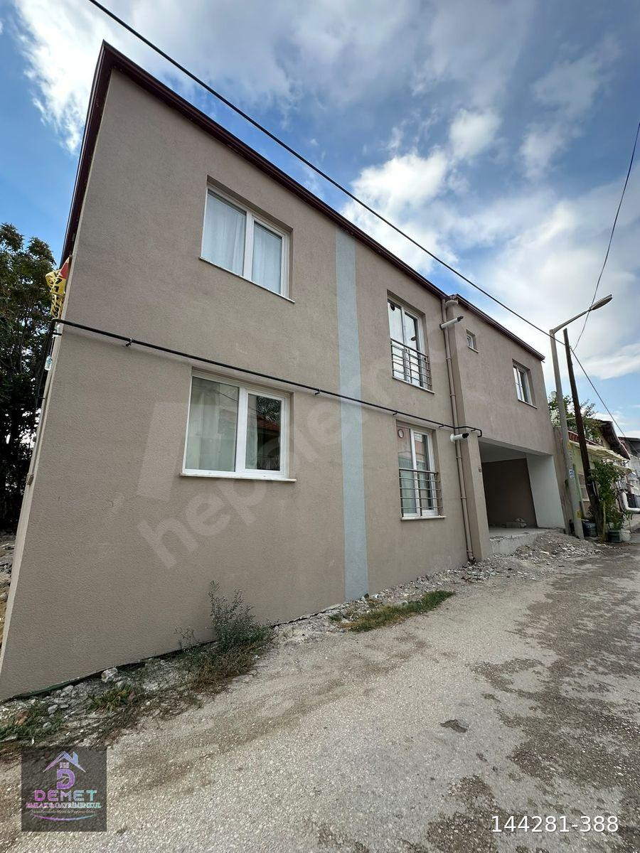 DEMET EMLAK'TAN SAKARYA MAHALLESİNDE 1+1 KİRALIK DAİRE