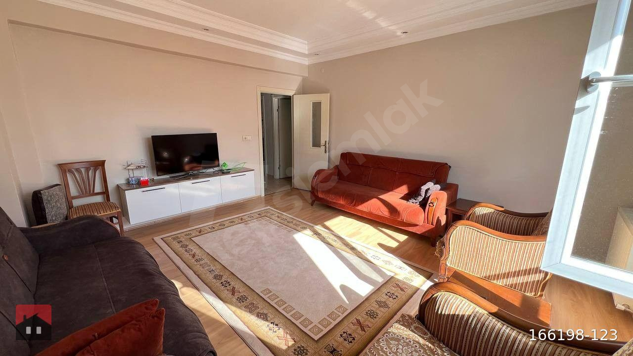 YENİ MAH ARAKATTA SATILIK 3+1 GENİŞ ODALI, BAKIMLI, EKSTRALI DAİRE