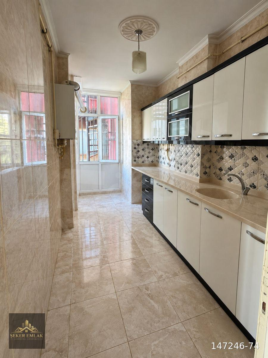 KONUMU ŞAHANE FULL YAPILI 80M2 SATILIK DAİRE