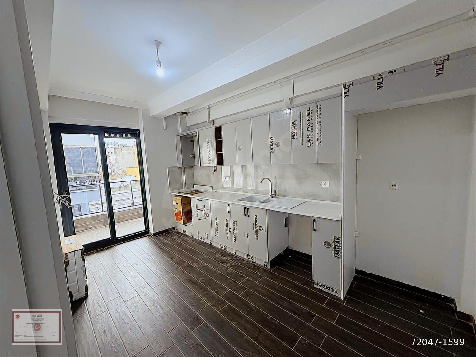 Akhisar Reşatbey Mh. Kiralık 2+1 Sıfır Lüx Arakat Daire