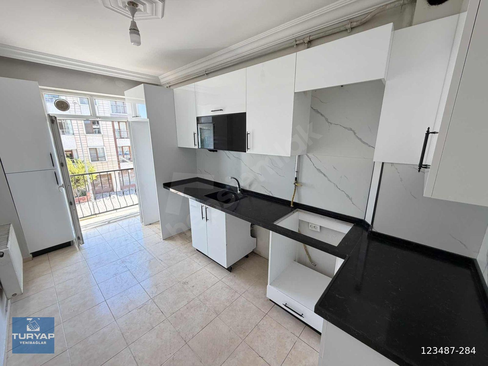 TURYAP Y.B'DEN BÜYÜKDERE MAH. SATILIK 2+1 CADDE ÜSTÜNDE