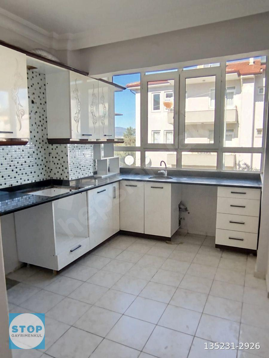 Stop’tan Tuzla’da Kapalı Mutfaklı Arakat Kiralık 3+1 Daire