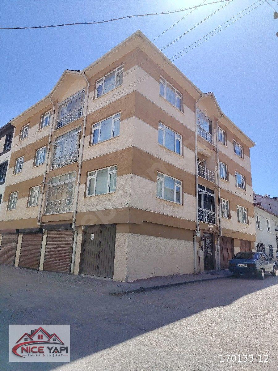 EMEK MAHALLESİ SATILIK FIRSAT DAİRE