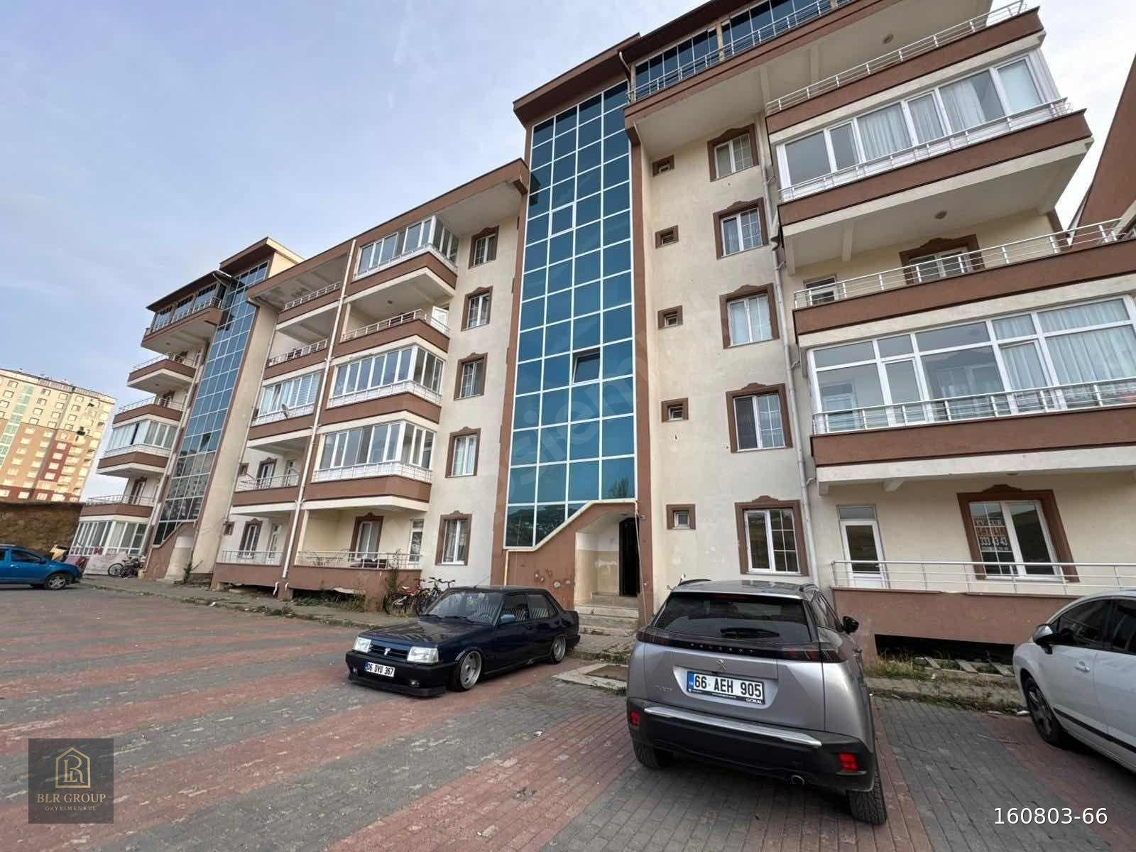 ADLİYE ve DİŞ HASTANESİNE YAKIN | 3+1 160 m² SİTE İÇİ SATILIK