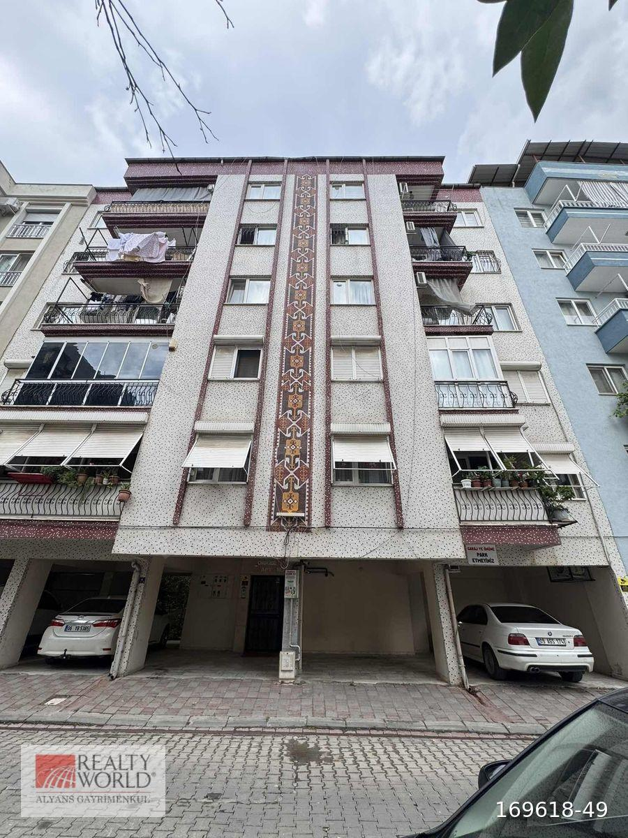 RW ALYANSTAN CUMHURİYET MHDE KİRALIK 3+1 DAİRE