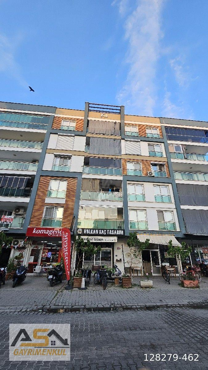 İNCIRLİOVA Sandikli mah.ön cephe,geniş,ayri mutfak 2+1