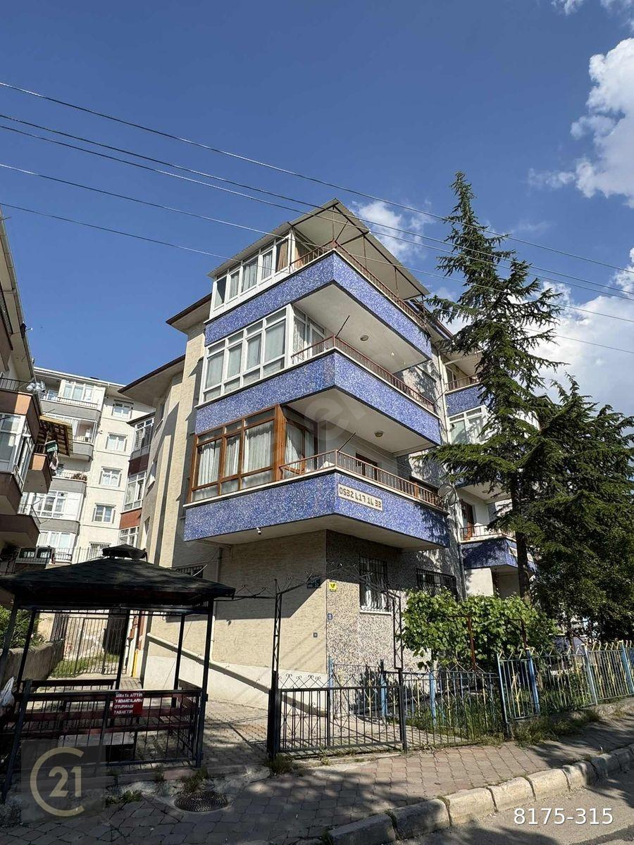 Andiçen Mah 2+1 Ara Kat Lokman Hekim Yakını Kiralık Daire
