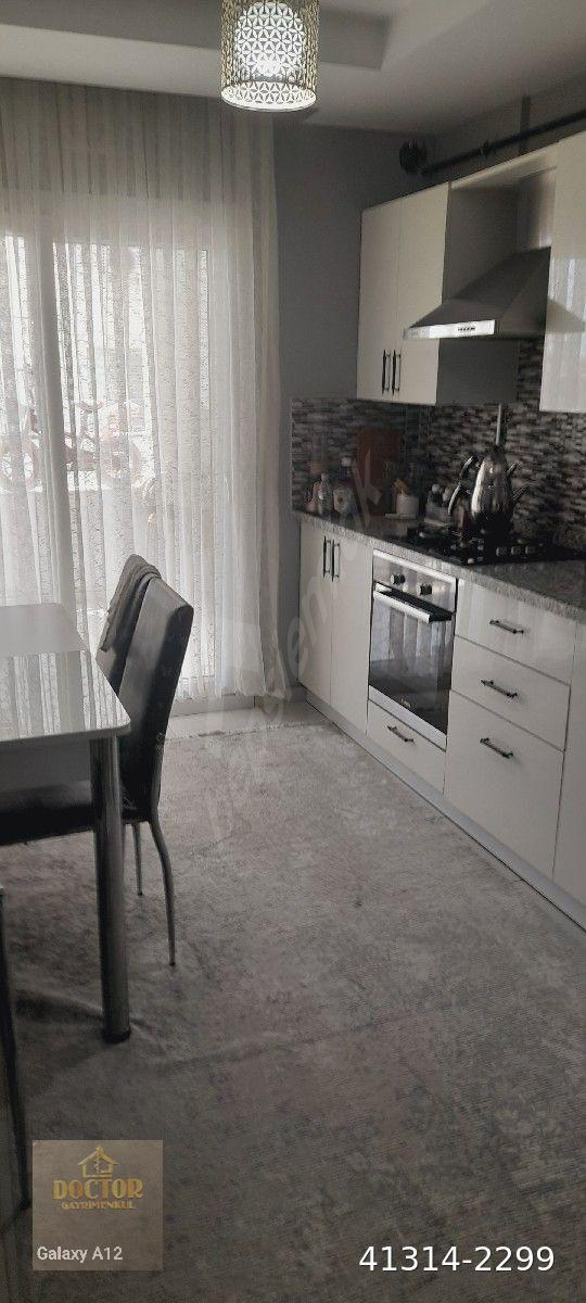 YEŞİLYURT MAH.METROYA YAKIN SATILIK 3+1+ GİYİNME O.LÜKS DOĞALGAZLI KAPALI MUTFAK DAİRE.