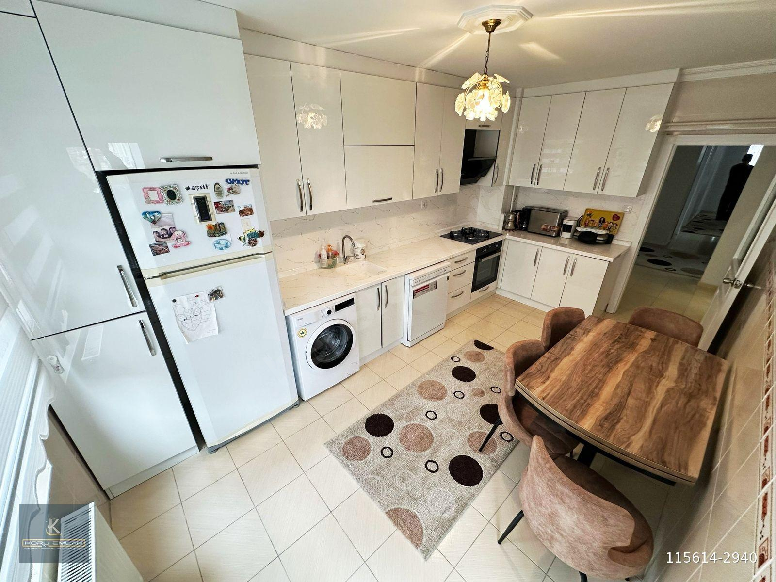 YOZGAT BULVARINA KOMŞU E.BANYOLU 4+1 ARA KAT FULL YAPILI DAİRE