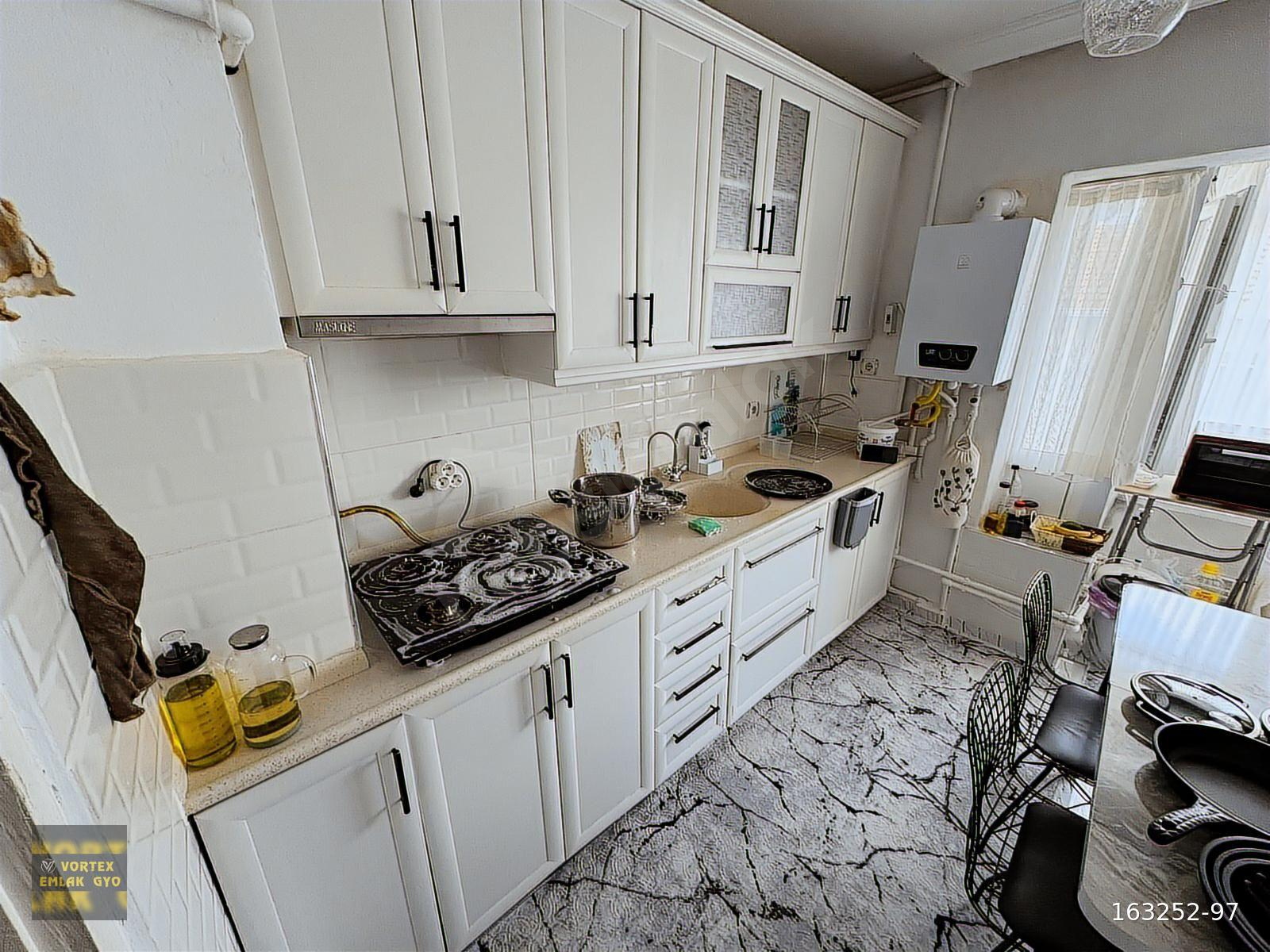 SİNCAN PLEVNE MAH'DE CADDE ÜZERİ K.LİMİTSİZ KATTA MÜKEMMEL DAİRE