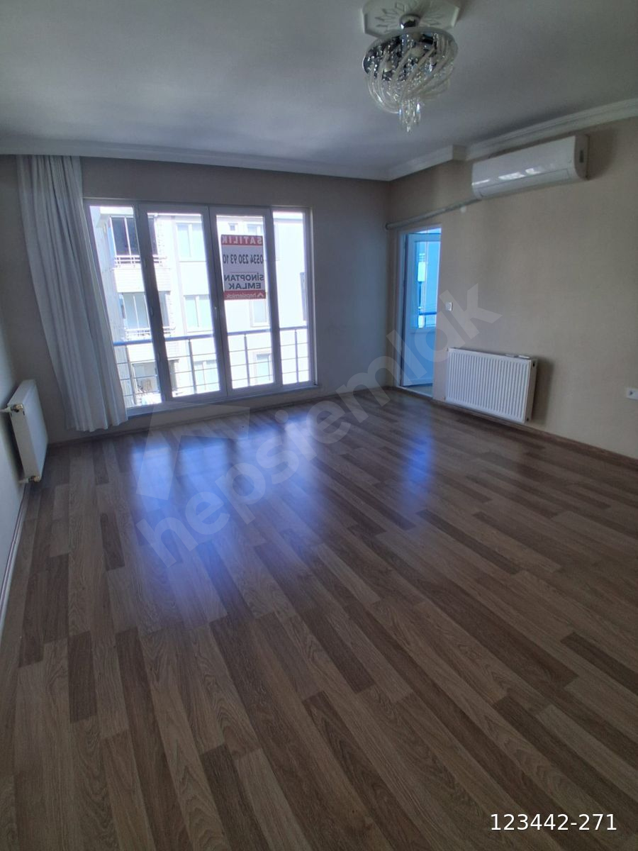 Sinop Gerze 19 Mayıs mah Acele Satılık 2+1 kombili klimalı Temiz Daire 100m2