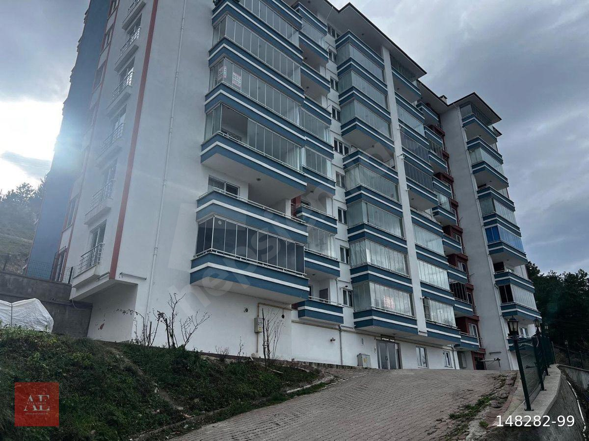 Cünürye'de Satılık 2+1 Daire: Doğa ve Deniz Manzaralı