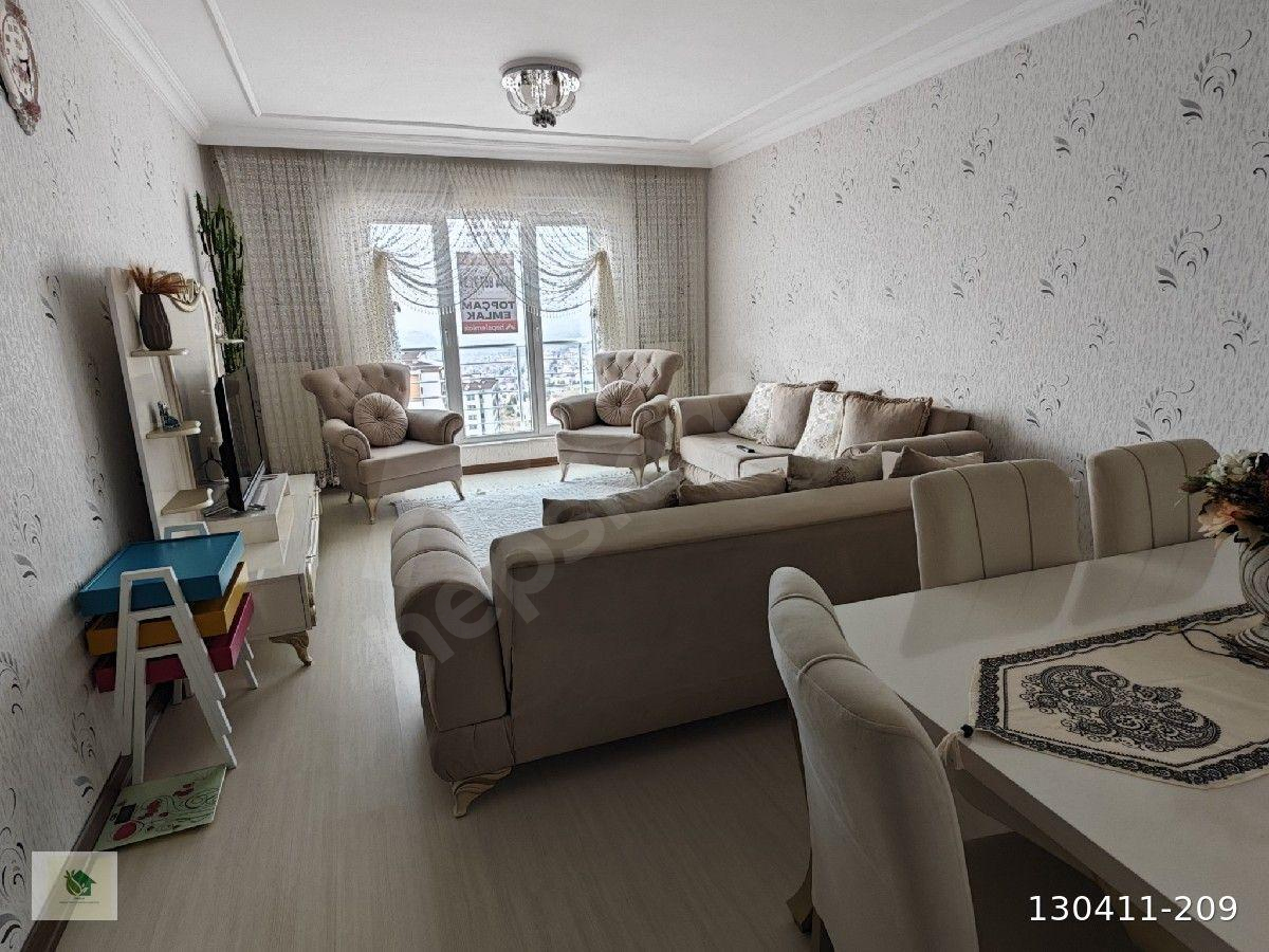 Topçam Panaroma Evleri'nde Satılık 3+1 Daire