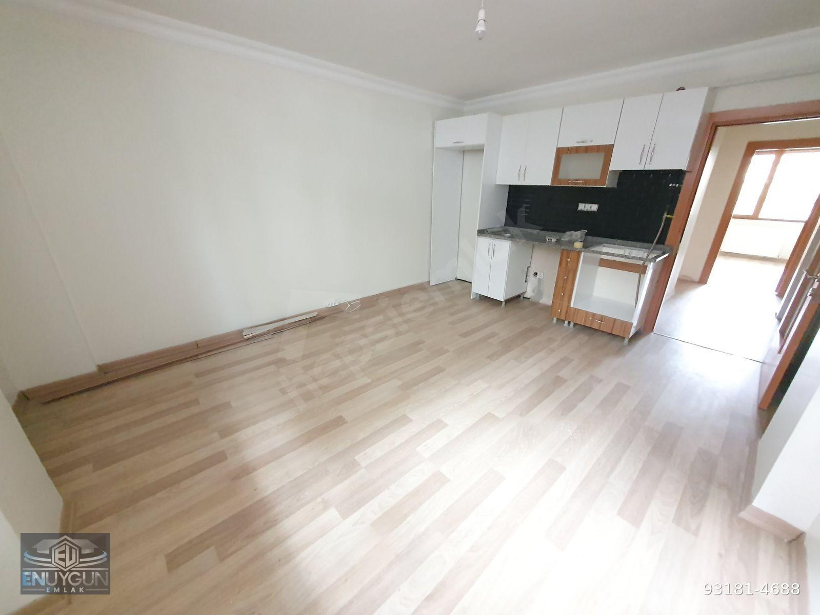 ÖRNEK MAHALLESİNDE KARİYERLİ BAYAN BEKARLARA BAYAN ÖĞRENCİYE UYGUN MASRAFSIZ 2+1