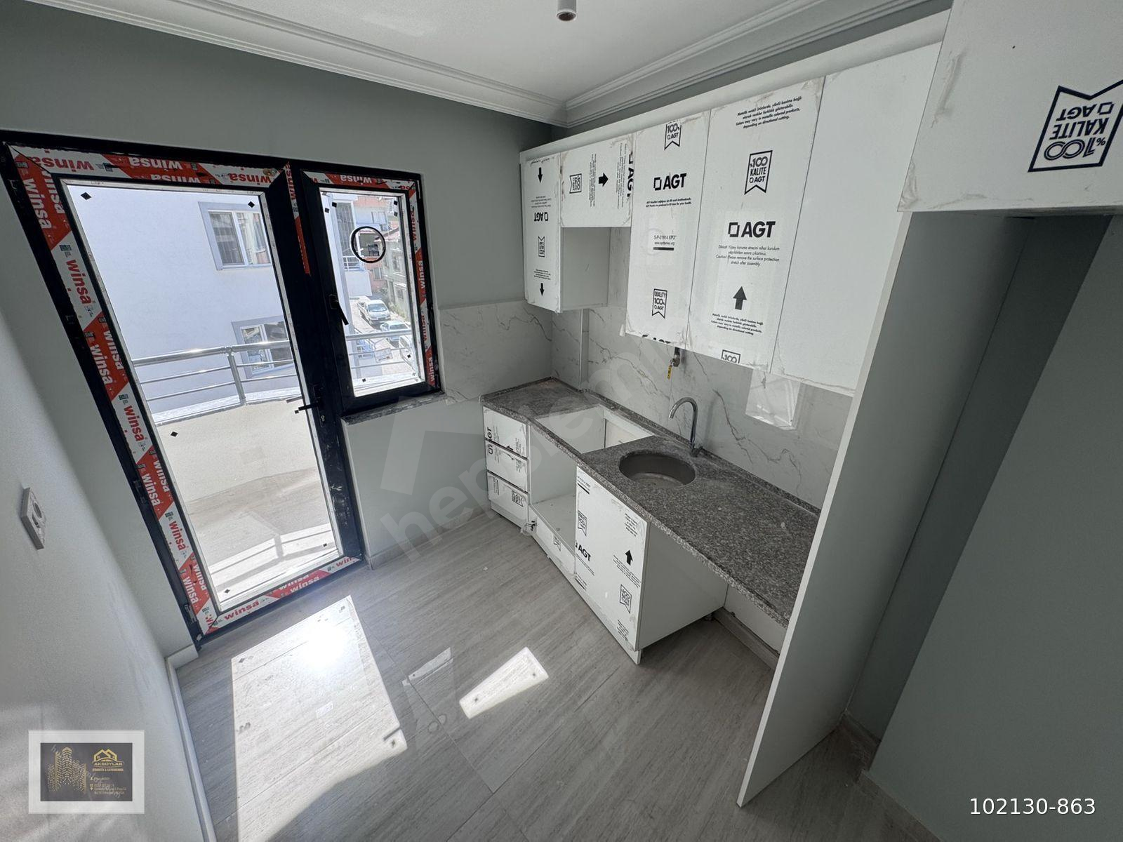 TEKKE CAMİSİ YANINDA SATILIK 2+1 DAİRE