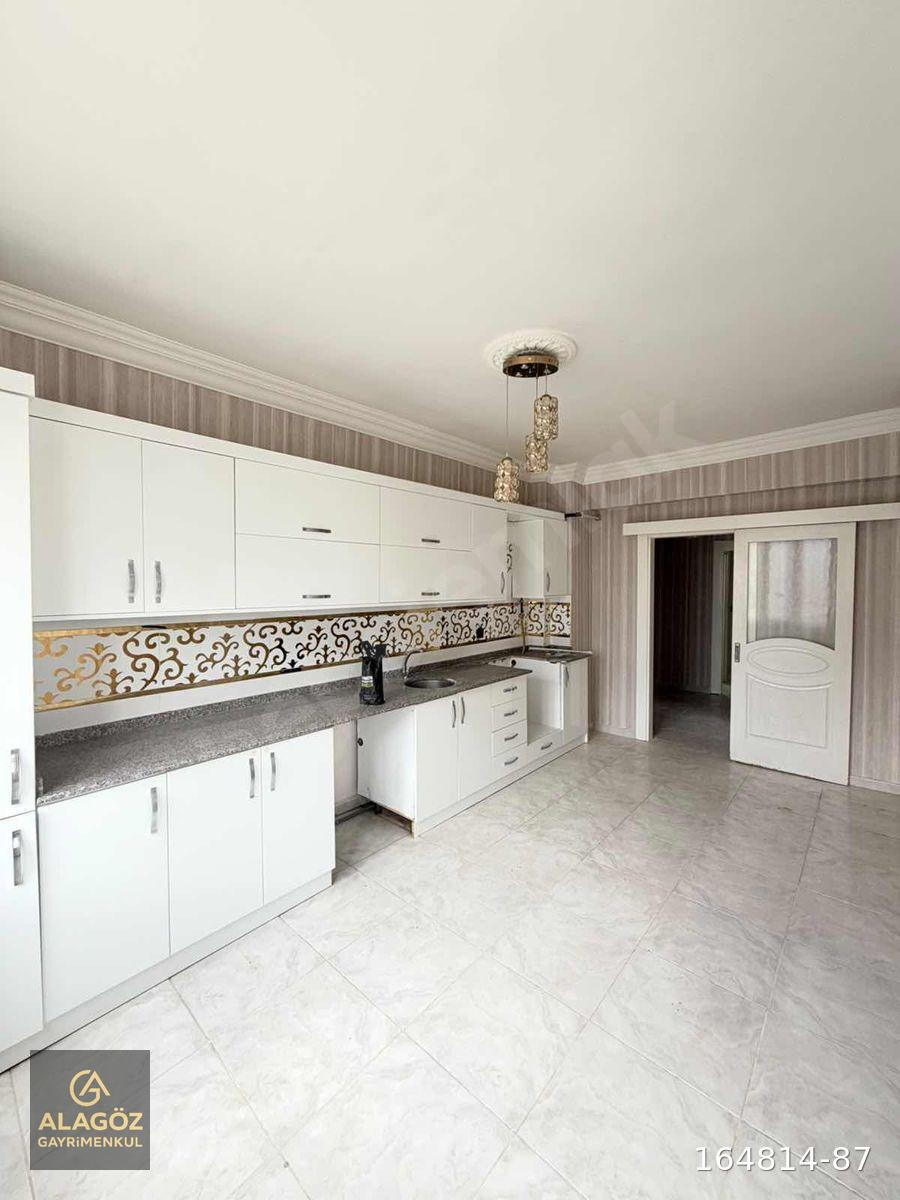 KARATAŞIN EN GÖZDE SİTESİN'DE SATILIK 3+1 ARA KAT DAİRE