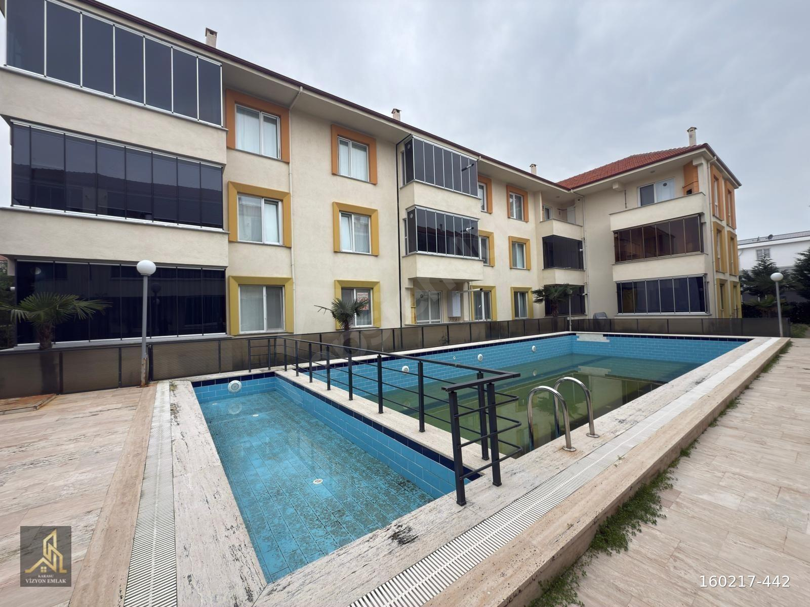 YENİMAHALLEDE HAVUZ CEPHE FULL EŞYALI 2+1 FIRSAT DAİRE