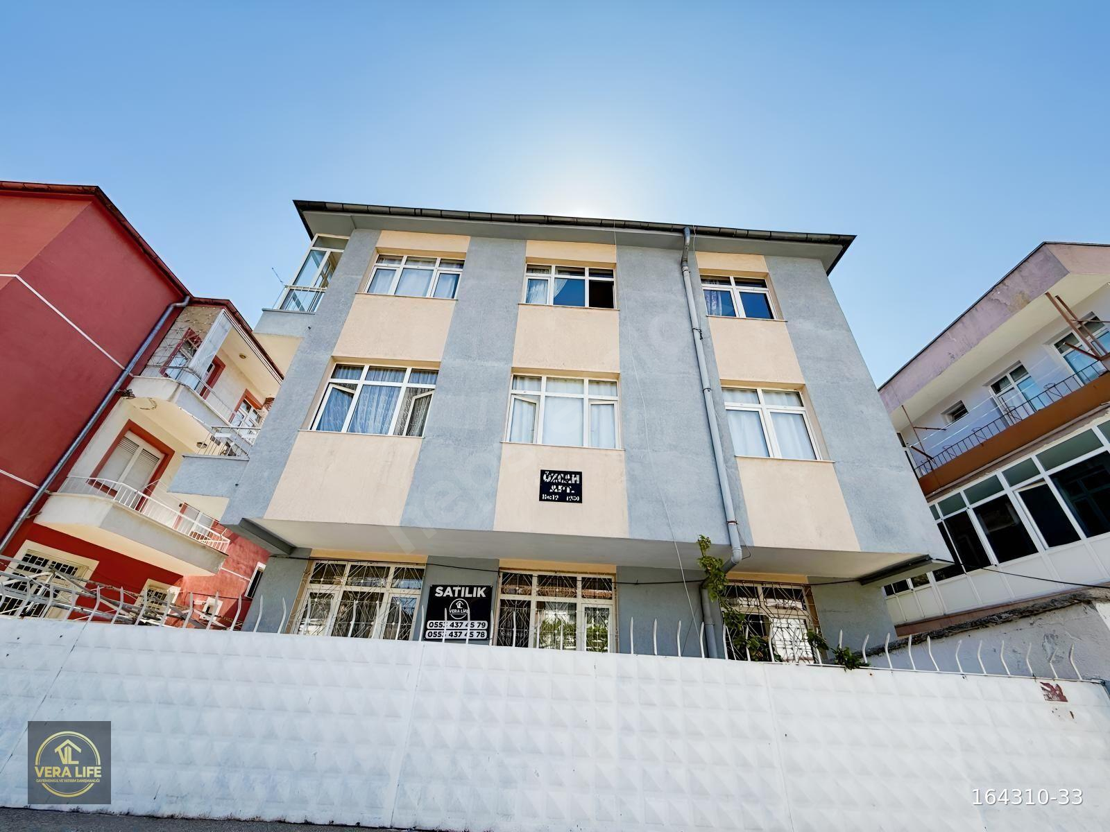 MEVLANA MAHALLESİ'NDE 2+1 KOMBİLİ SATILIK DAİRE