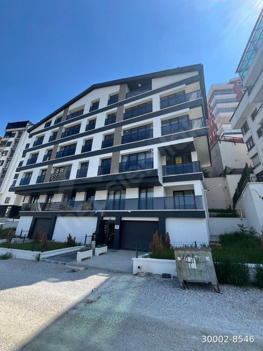 100.YIL MERKEZDE ÇOK KATLILARDA 12.KAT MANZARALI SATILIK DAİRE