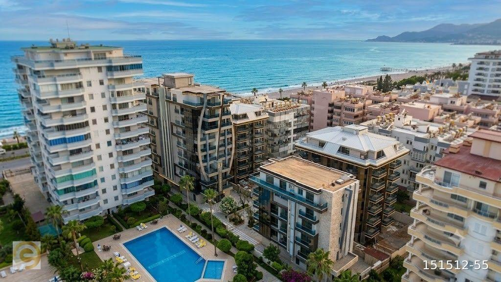 Alanya Mahmutlar'da Deniz Manzaralı 1+1 Eşyalı Daire