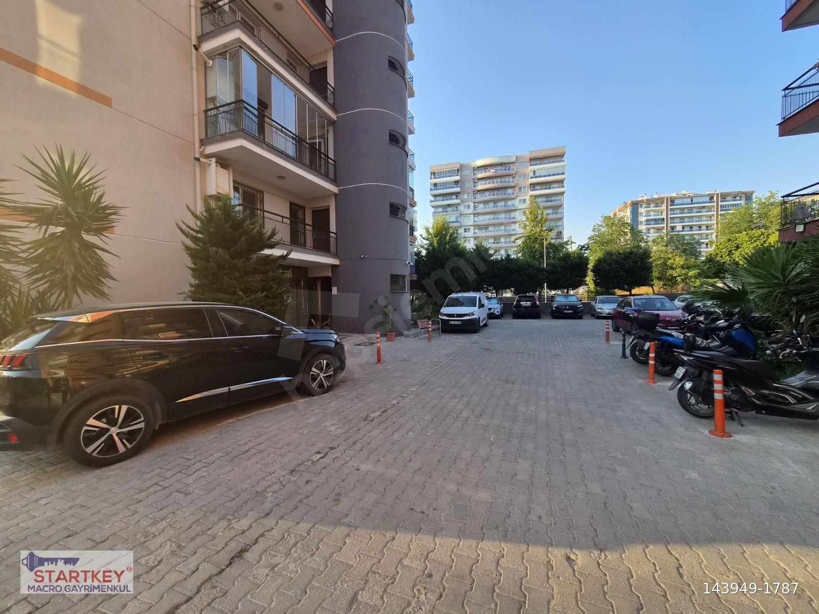 Soğukkuyu Yeni Girne Bulvarı Yakını Büyük 3+1 Arakat Önü Açık