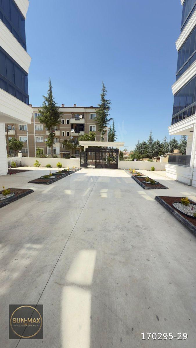 SUN-MAX'TAN DOĞUALAGÖZ MAH. GENİŞ 2+1 DAİRE