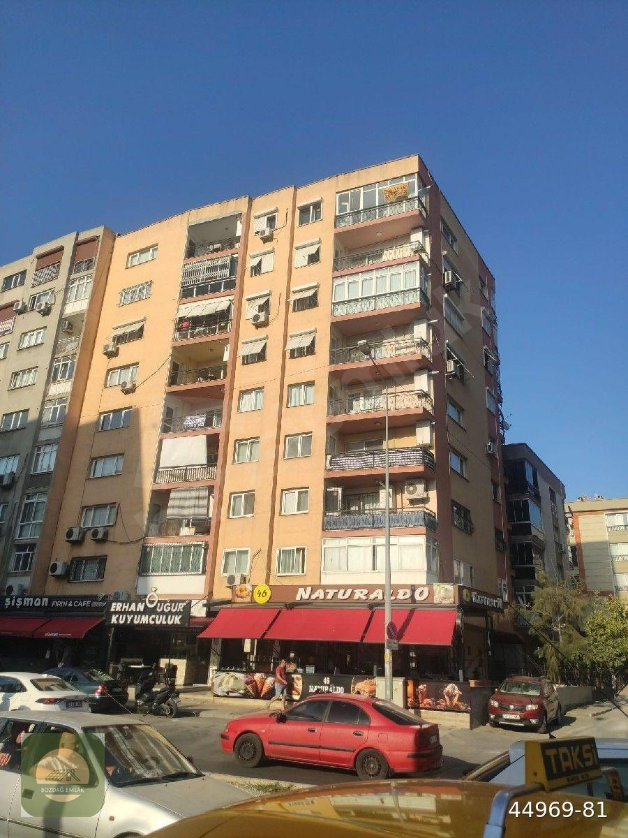 izmir konak Eşrefpaşa cadde üzerinde 3+1,doğalgazlı, içi yapılı,ferah daire.