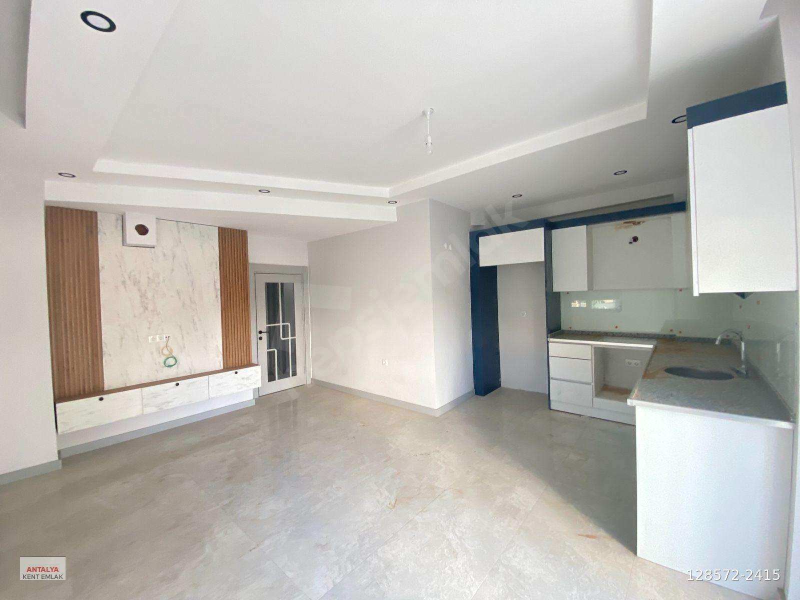 TRAMVAY CADDE YAKINI HAVUZLU SİTE İÇİ YÜKSEK GİRİŞ 2+1 85m2 SIFIR İSKANLI DAİRE