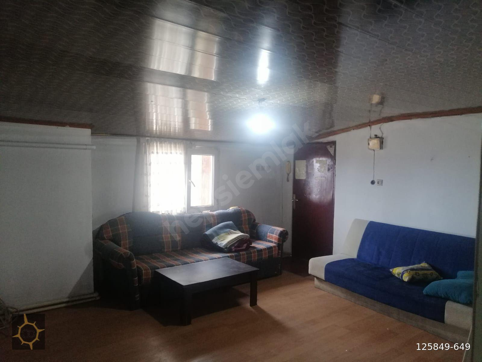 VAKFIKEBİR MERKEZ'DE DOĞALGAZLI KİRALIK ÇATI KATI DAİRE