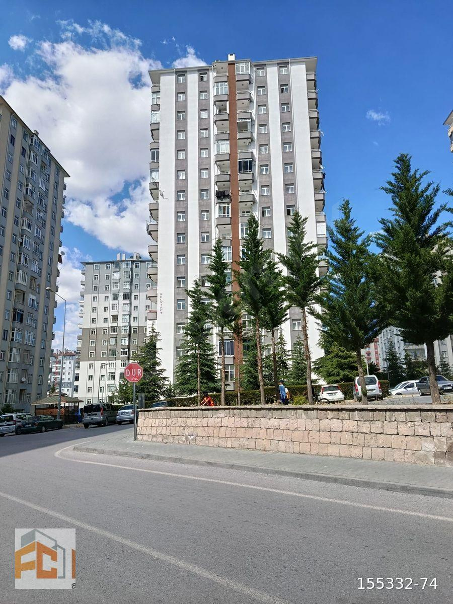 Talas Mevlana Anayurtta İçi Yapılı 145 m² Temiz Daire