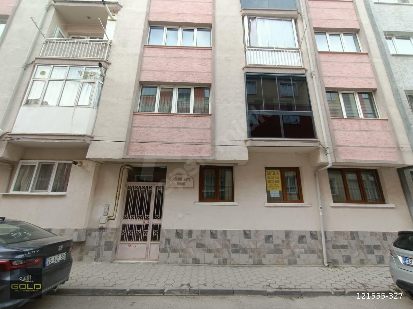 GOLD EMLAK'TAN SAKARYA CADDESİ VE GAFFAR OKKAN CADDESİ ARASINDA