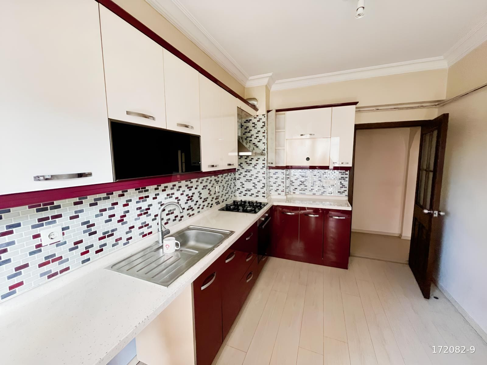 AYGÜL GAYRİMENKULDEN İNCESU'DA BAĞIMSIZ SALON 3+1 KİRALIK DAİRE