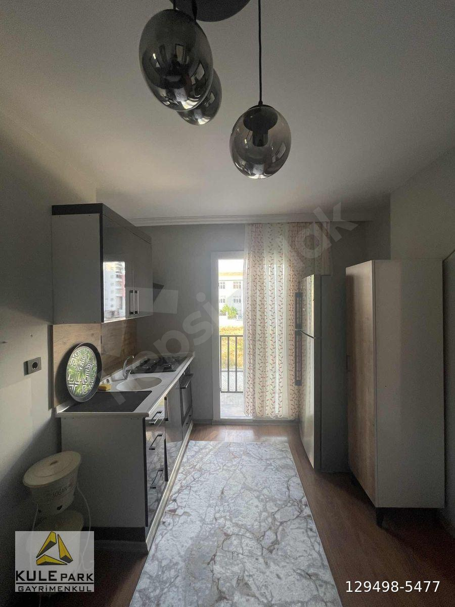 CARKIPARE'DE STADYUM VE OKUL YANI EKSIKSIZ VE YENİ ESYALI LUX1+1