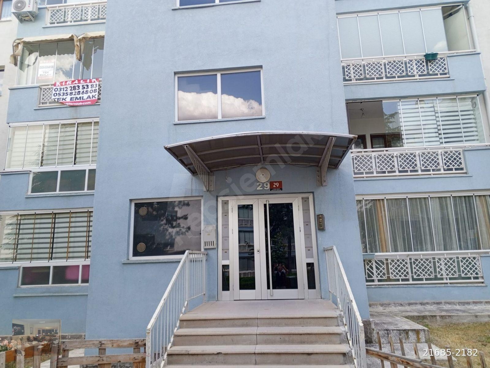 GÜZELKENT ISIKENT SİTESİNDE TEK EMLAKTAN KİRALIK 3+1 DAİRE
